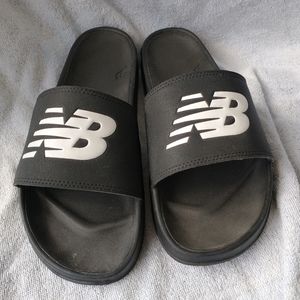 New Balance Slide Sandals SZ:11 4E Extra Wide Black/WhitE 4 SUMMER POOL TIME....